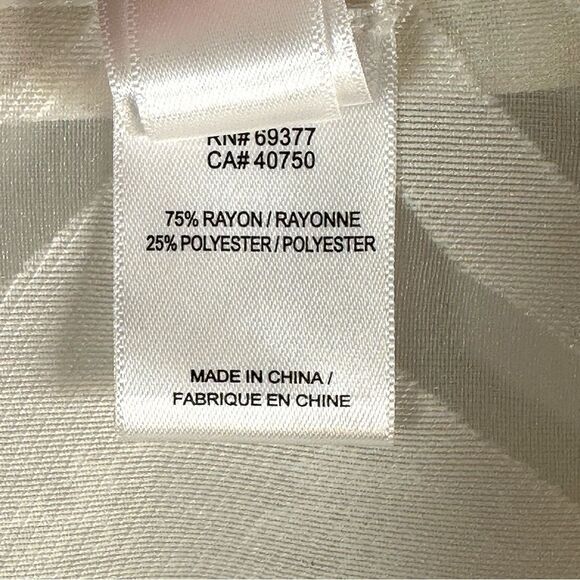 Wynne Collection White Sheer Geometric Button Up Boxy 3/4 Sleeve Blouse Medium - Picture 4 of 6